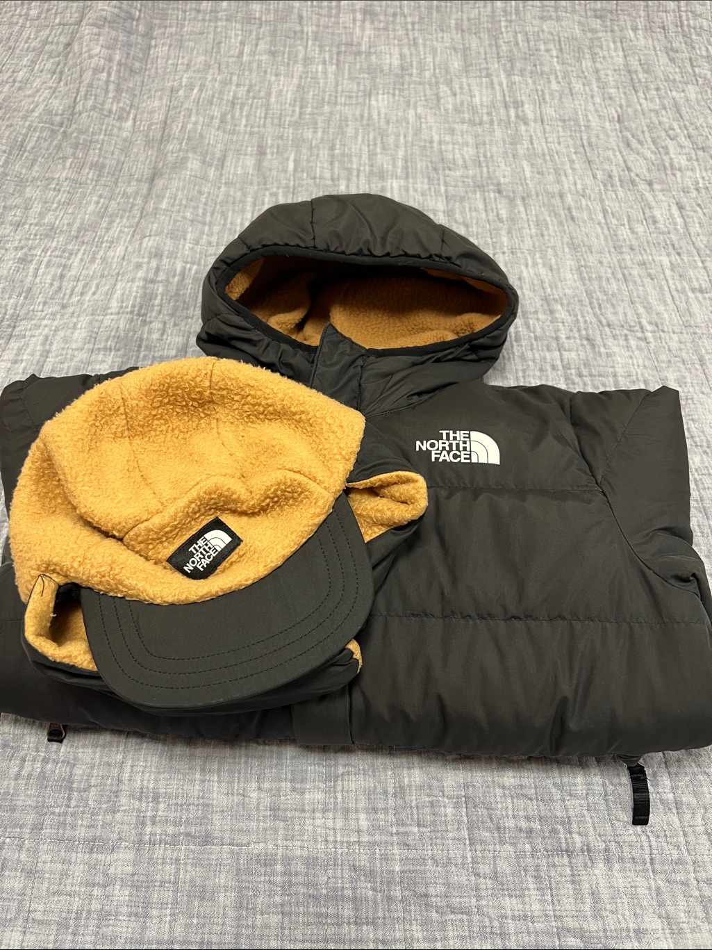 The North Face Puffer With Bonus Hat
